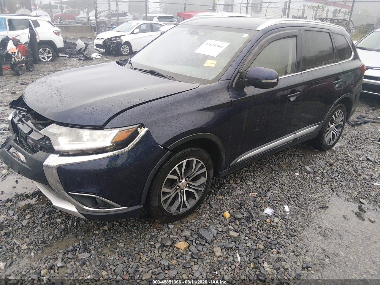 2018 MITSUBISHI OUTLANDER ES/LE/SE/SEL · 2/11