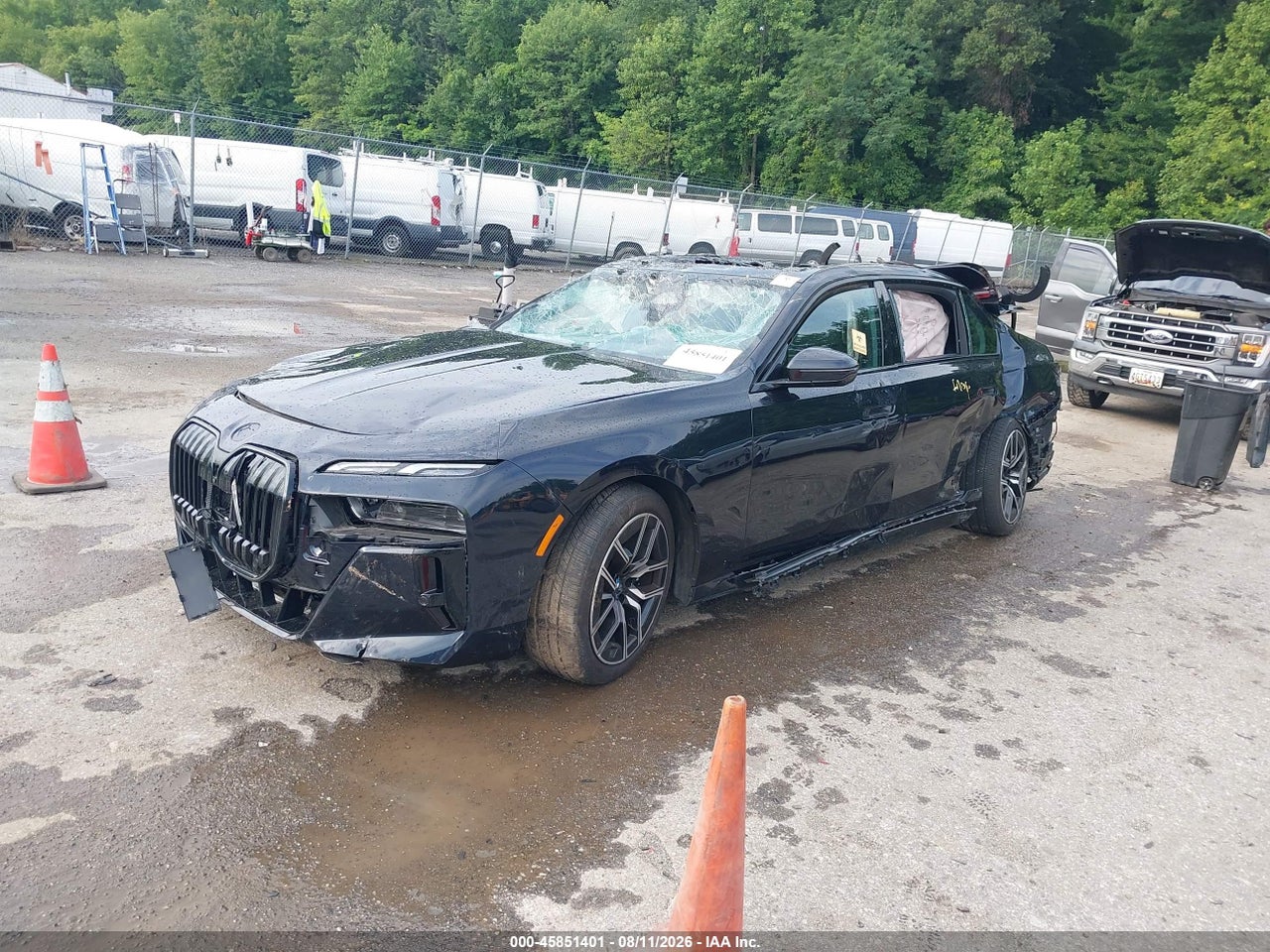 2024 BMW 740I · 2/11