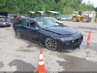 WBA23EH0XRC****** · 2024 BMW 740I