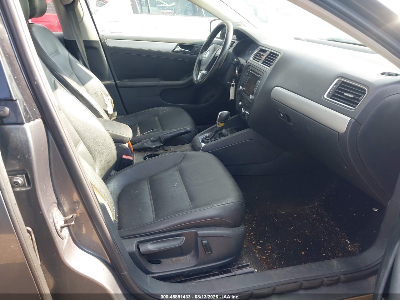 2013 VOLKSWAGEN JETTA 2.5L SE · 5/11