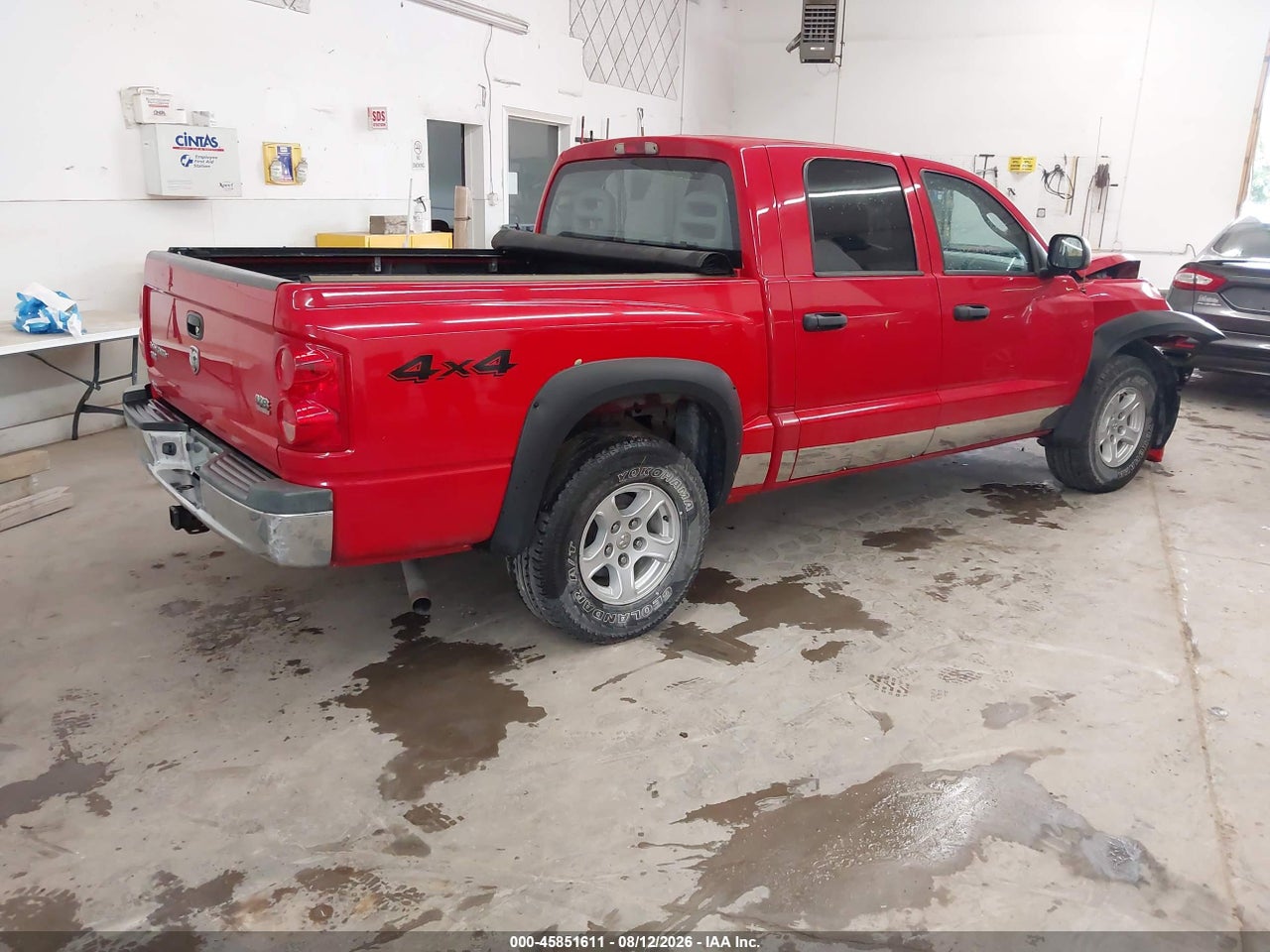 2006 DODGE DAKOTA SLT · 4/11