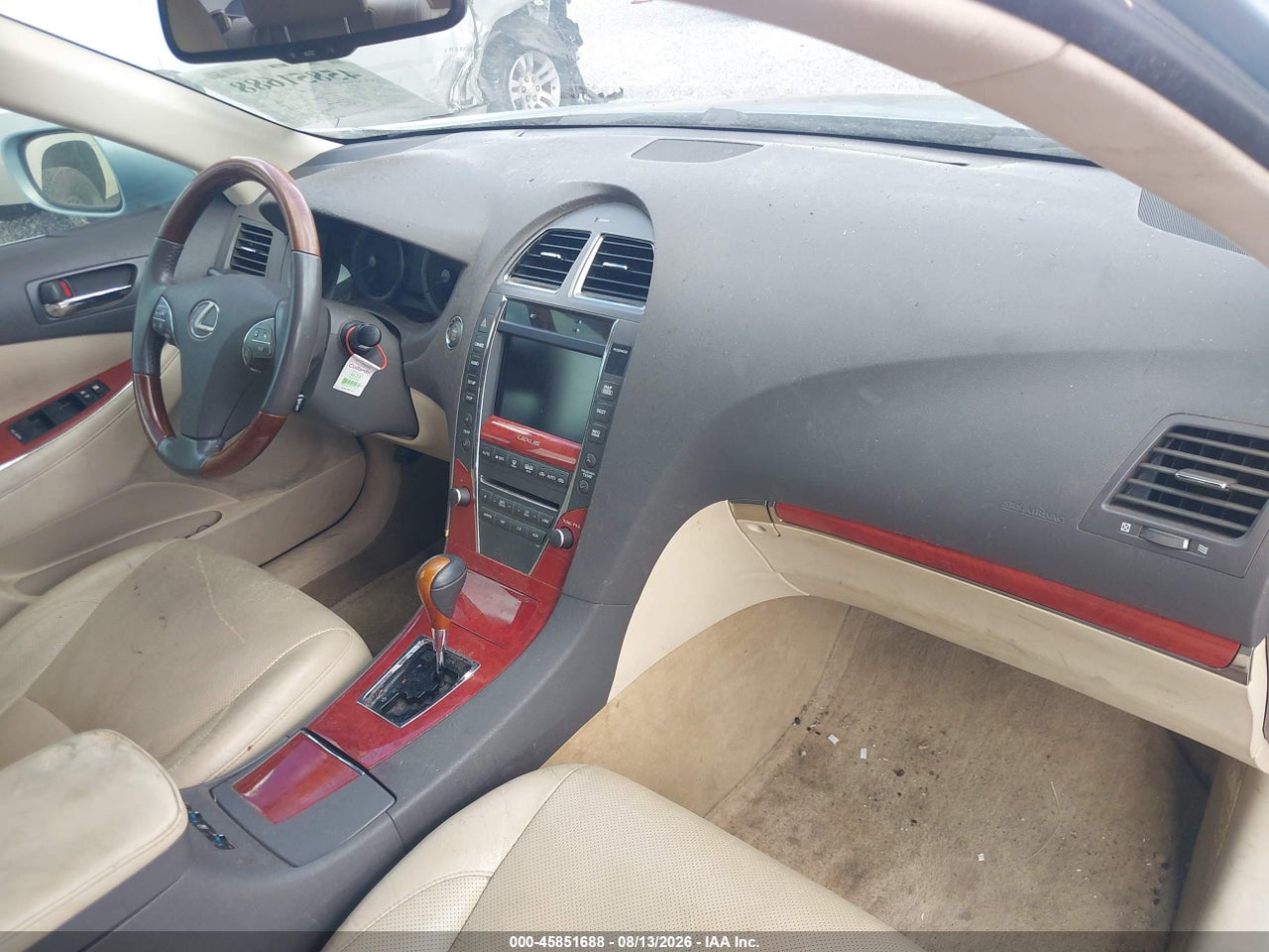 2011 LEXUS ES 350 · 5/10