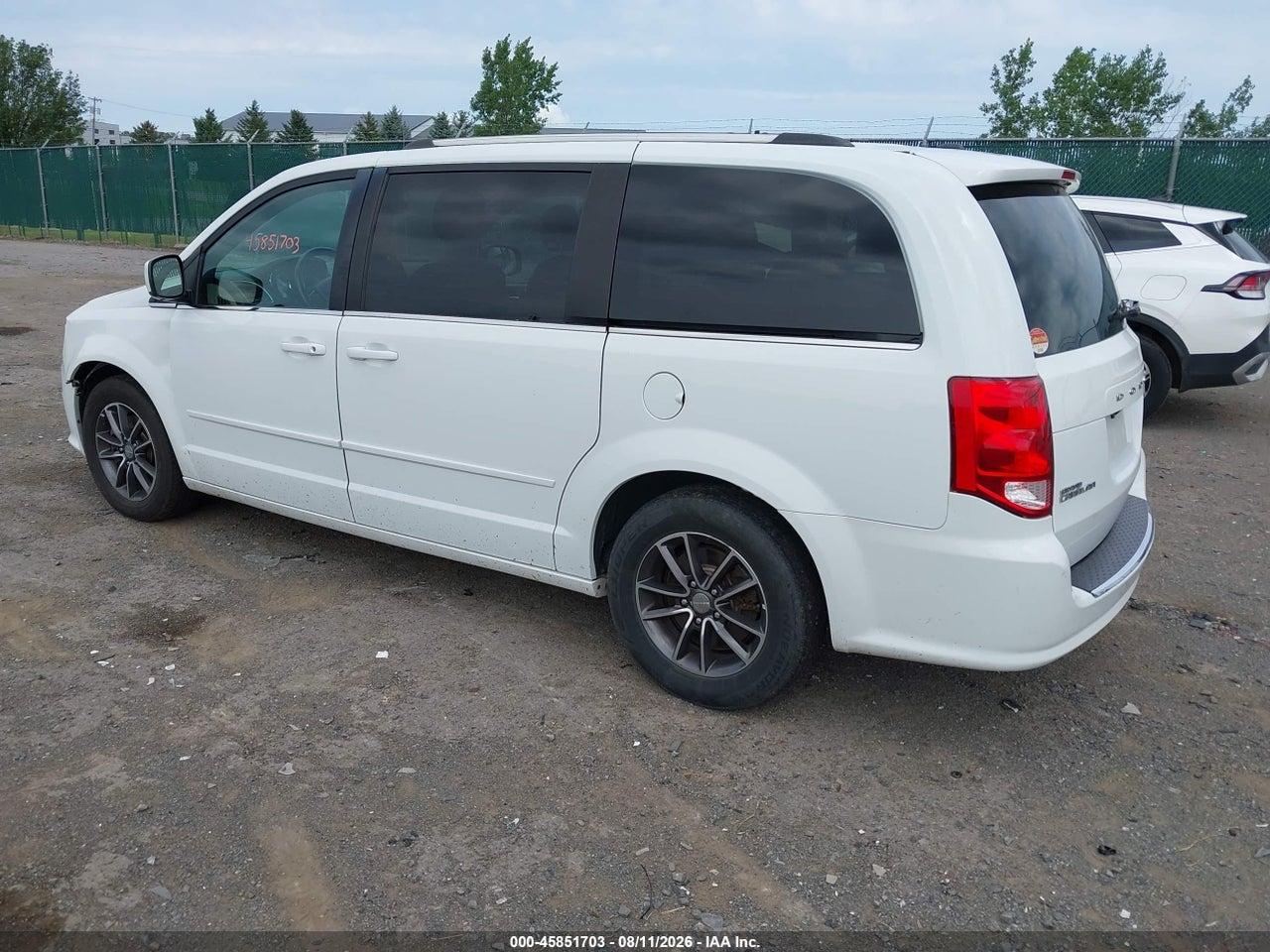 2017 DODGE GRAND CARAVAN SXT · 3/11