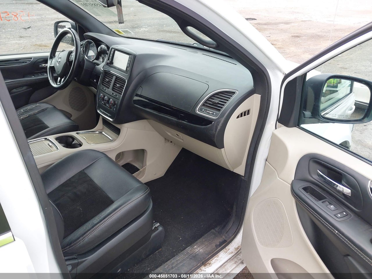 2017 DODGE GRAND CARAVAN SXT · 5/11