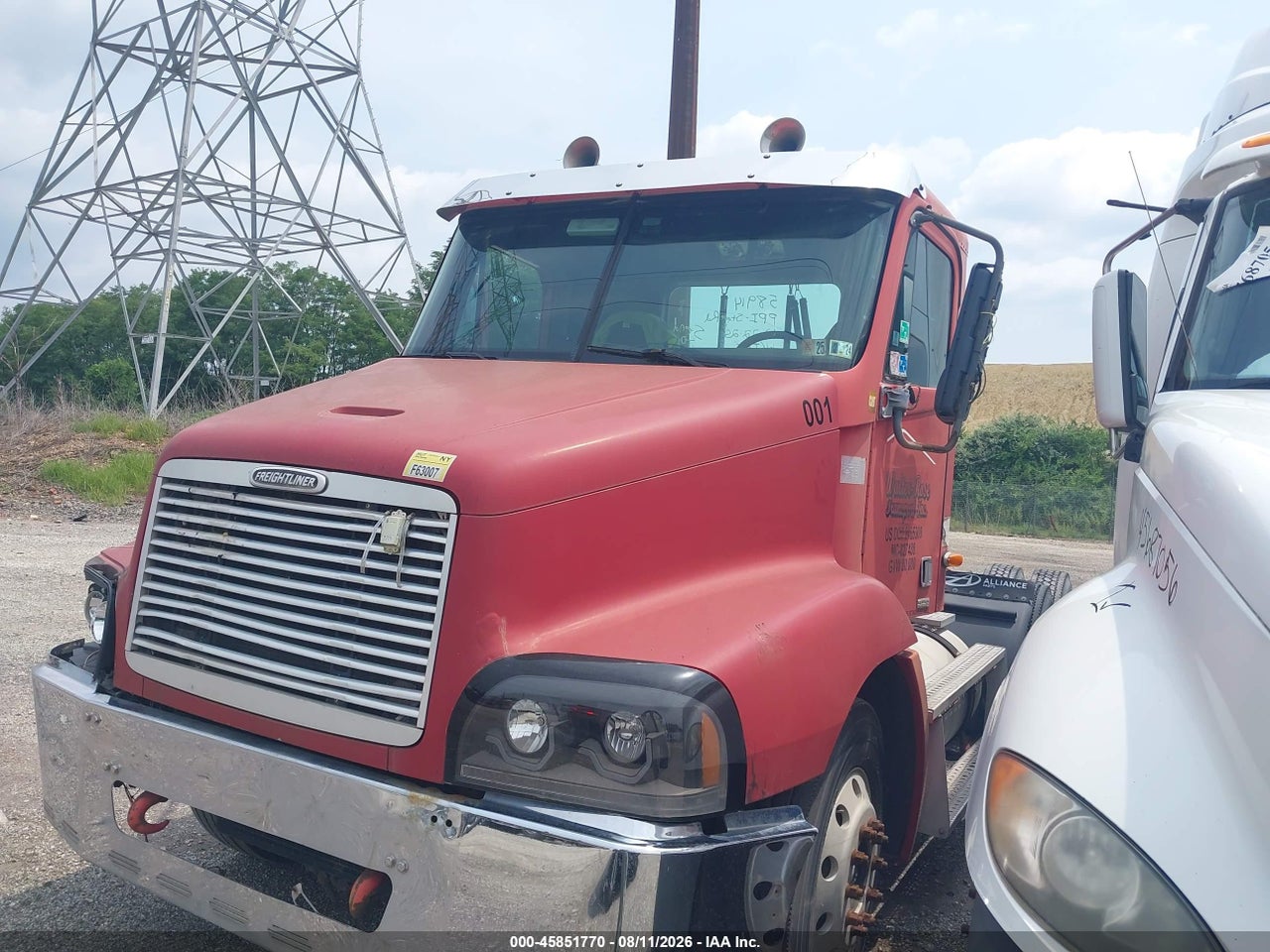 2002 FREIGHTLINER CONVENTIONAL ST112 · 2/4