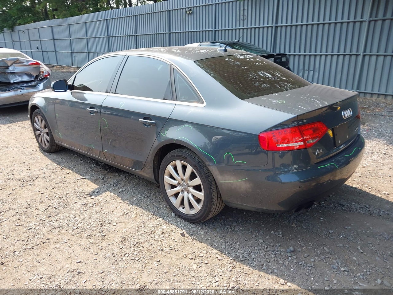2011 AUDI A4 2.0T PREMIUM · 3/11