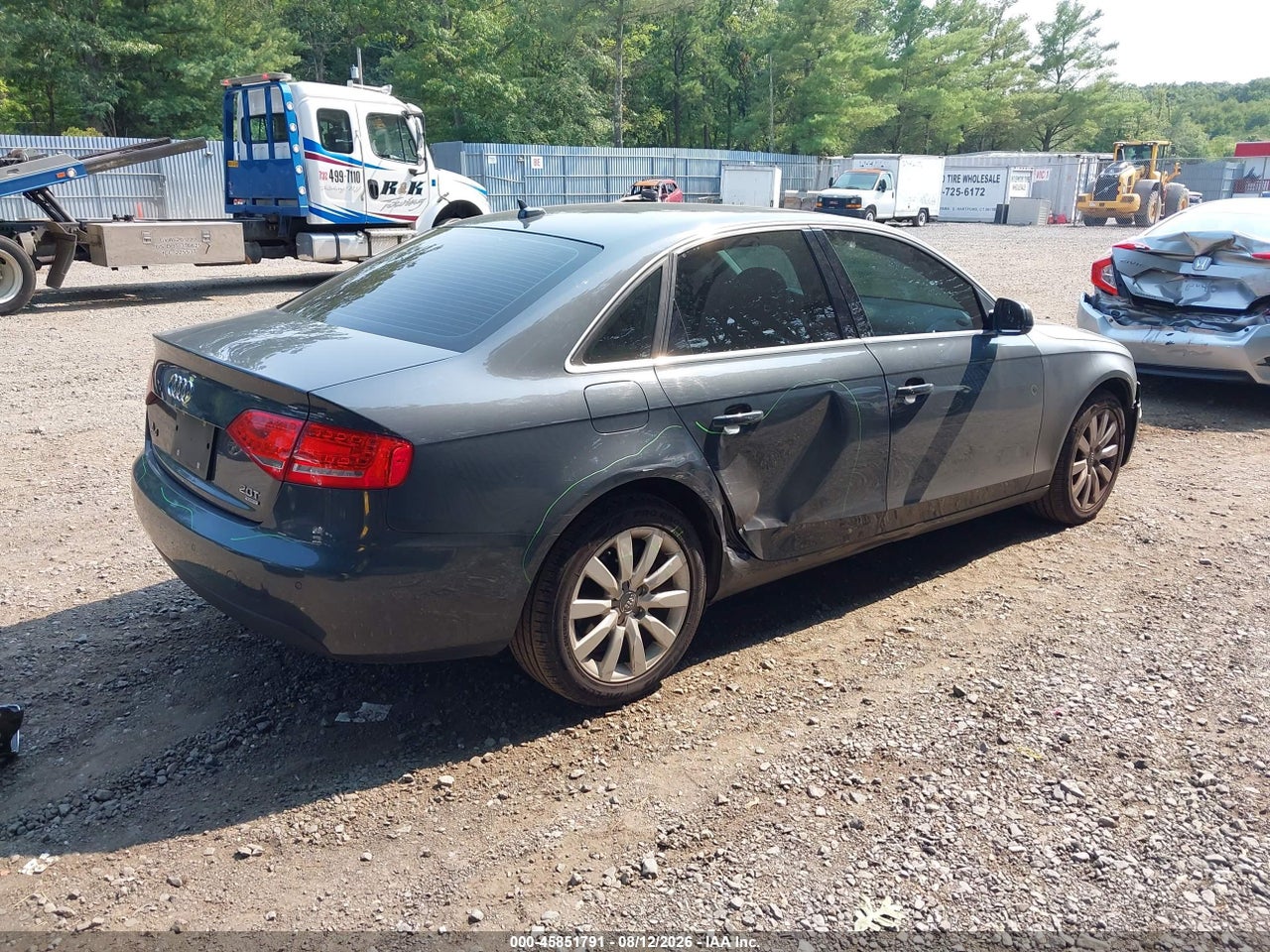 2011 AUDI A4 2.0T PREMIUM · 4/11