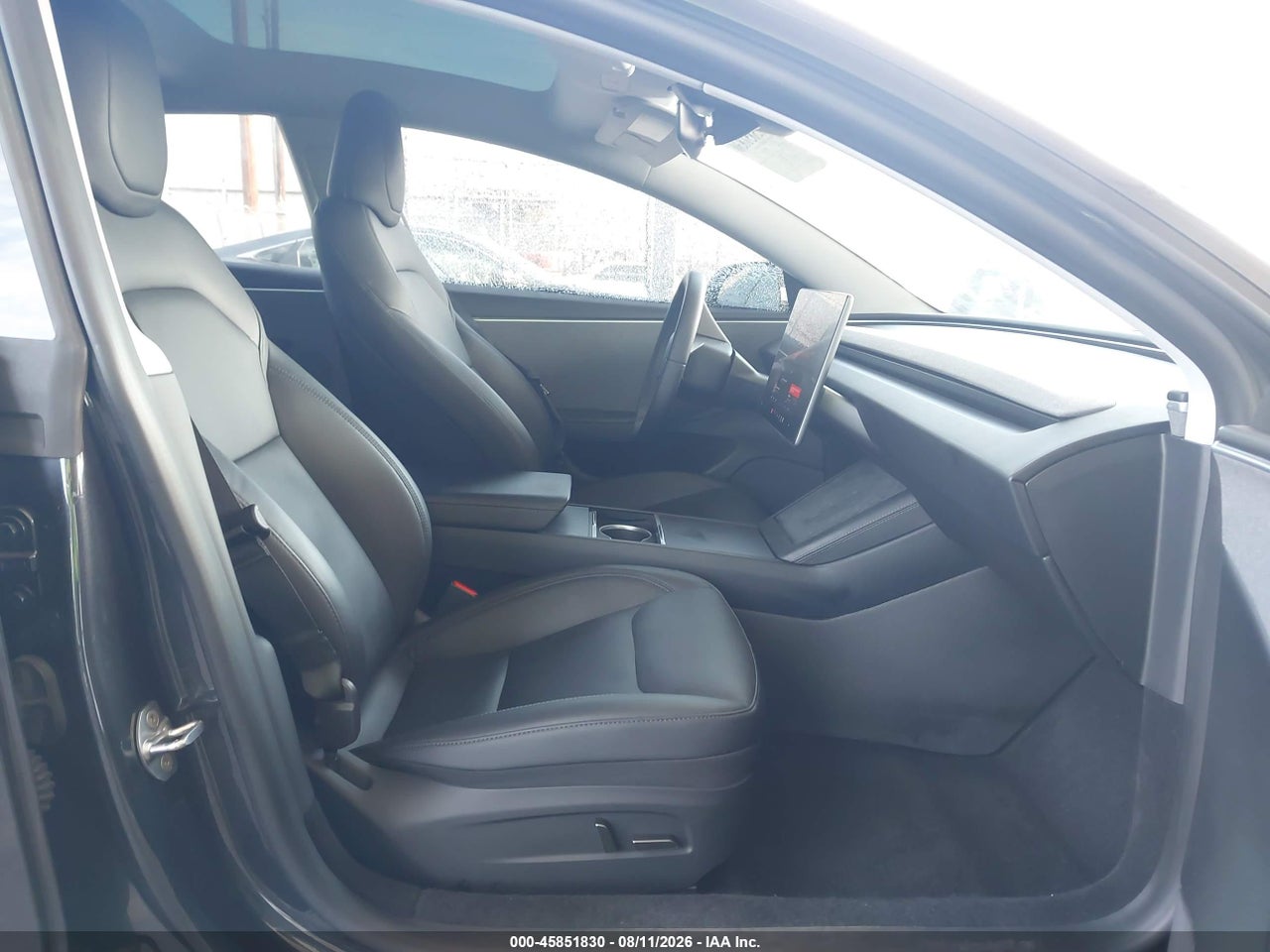 2025 TESLA MODEL 3 · 5/9