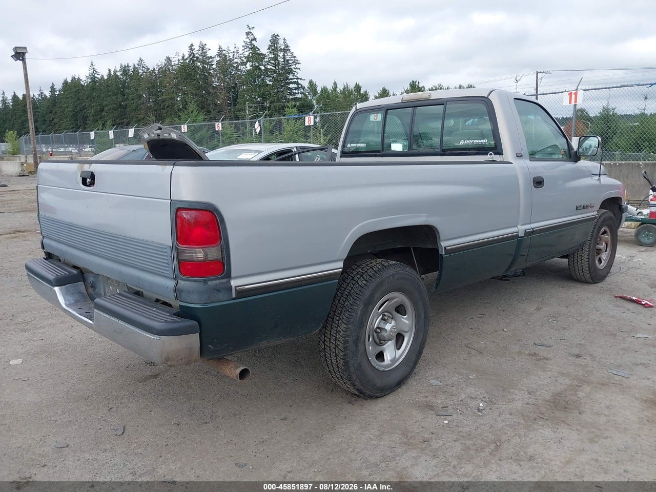 1995 DODGE RAM 1500 · 4/11