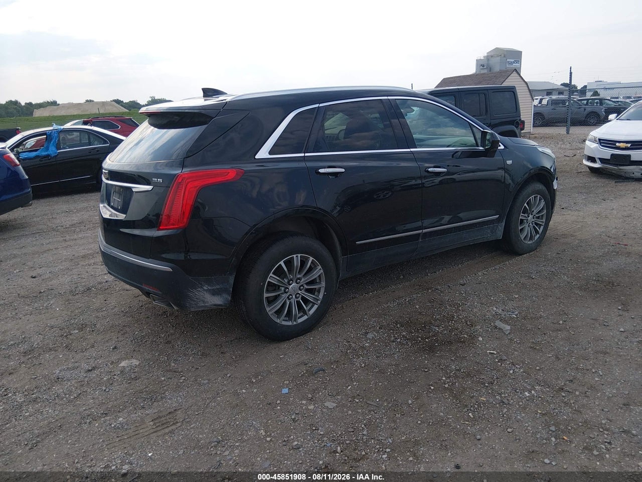 2017 CADILLAC XT5 LUXURY · 4/11