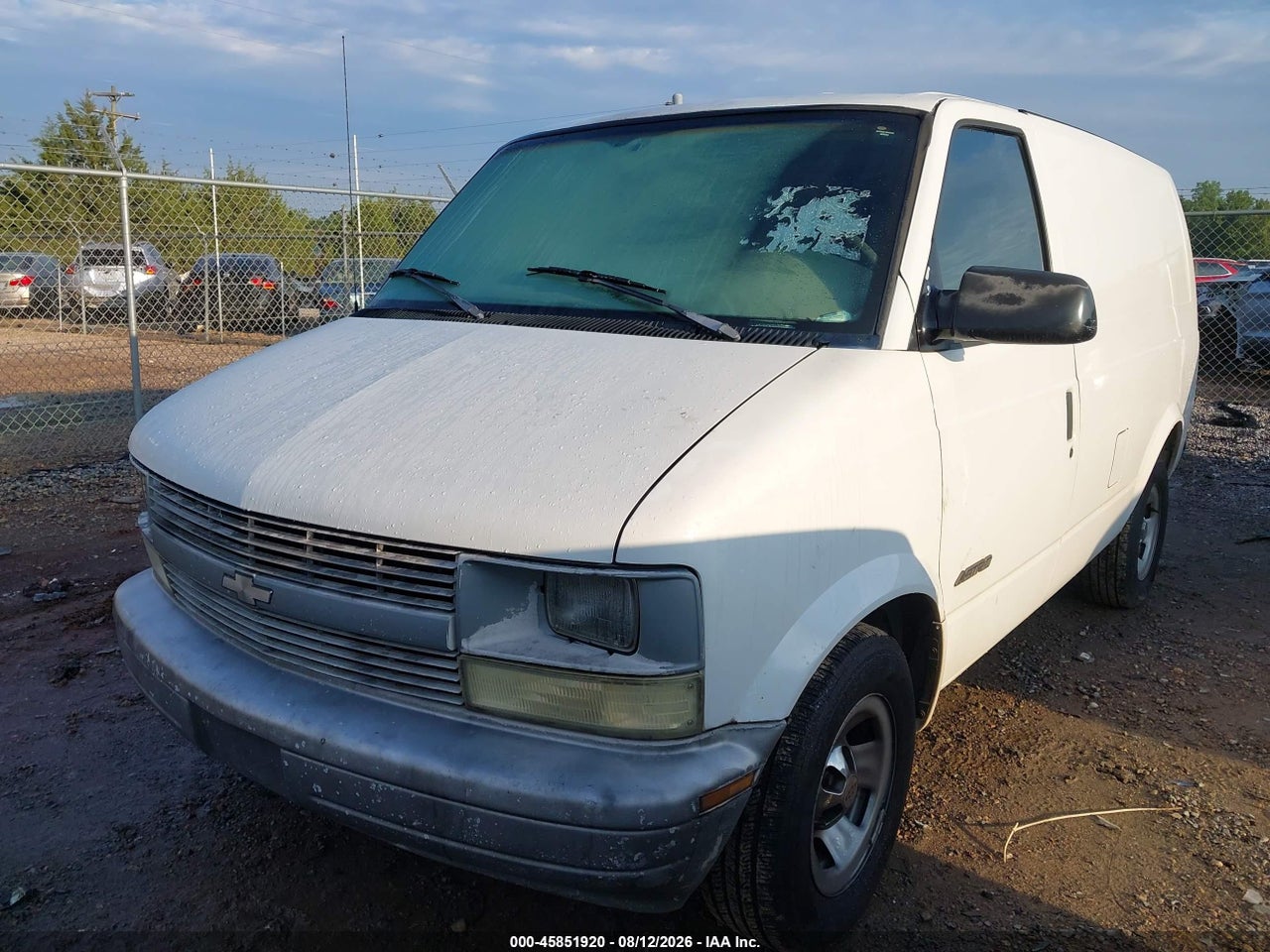 2002 CHEVROLET ASTRO   · 2/11