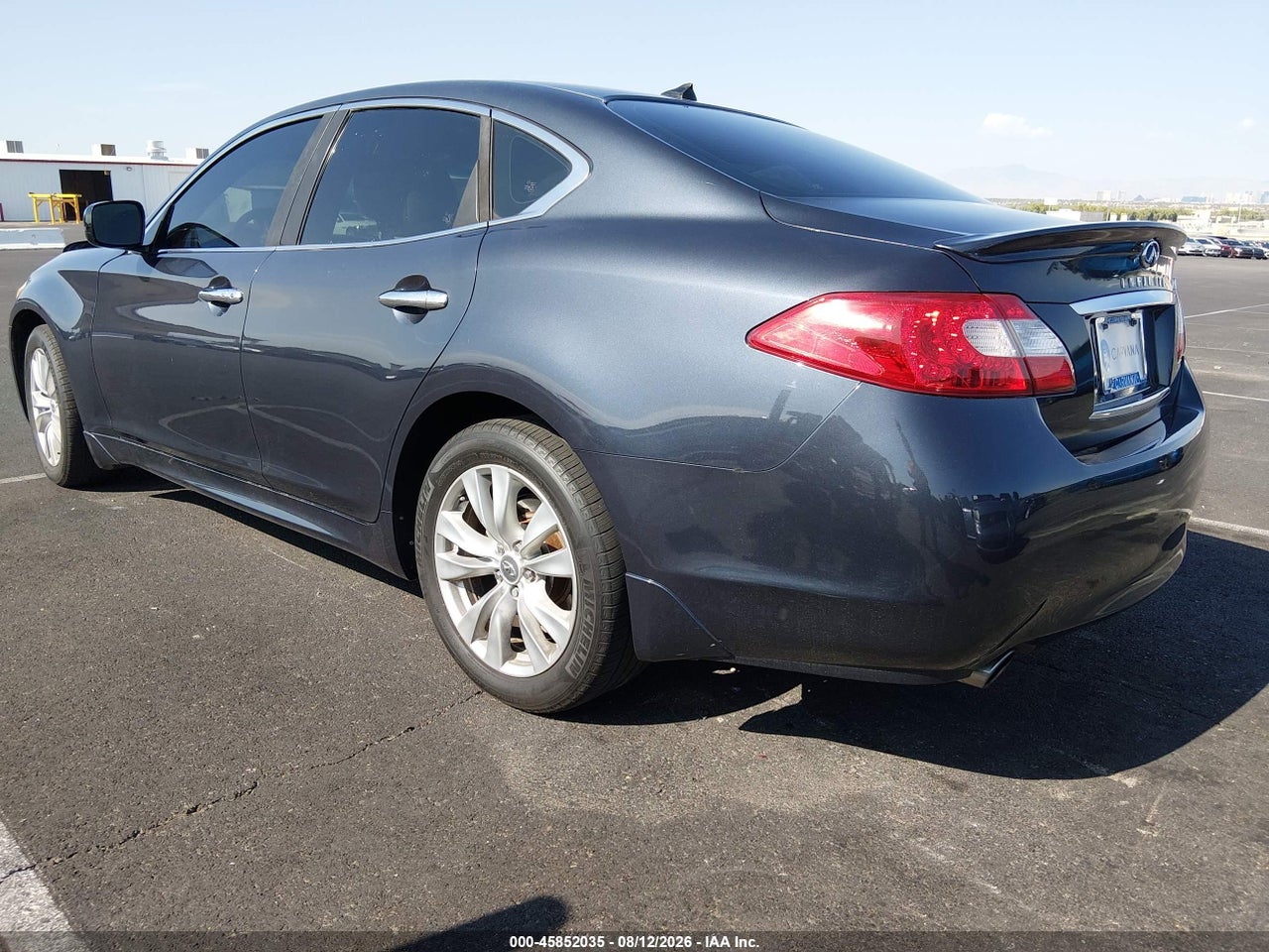 2011 INFINITI M37 · 3/11