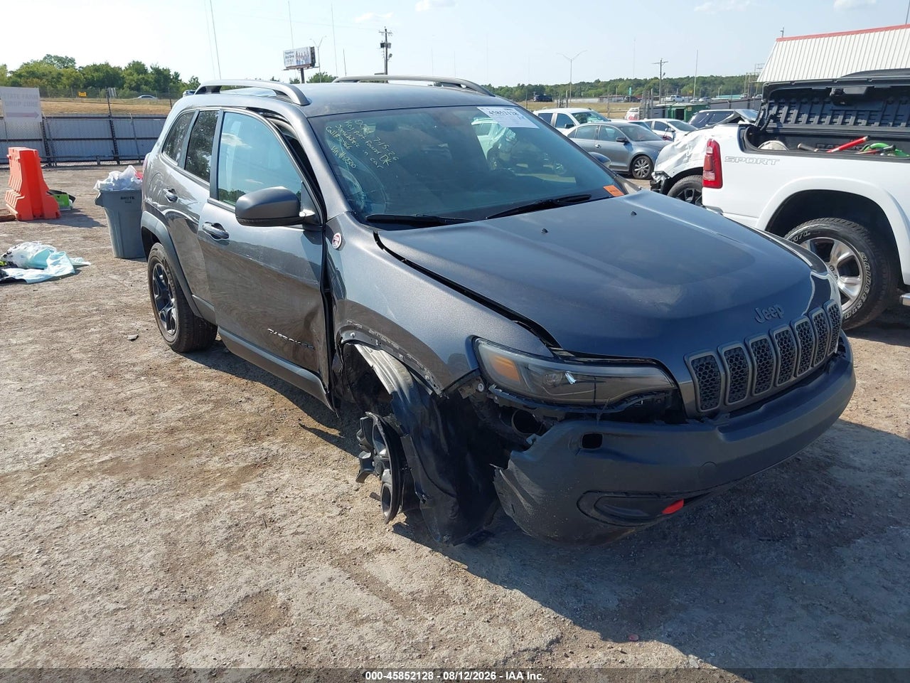 1C4PJMBX6KD****** · 2019 JEEP CHEROKEE TRAILHAWK 4X4