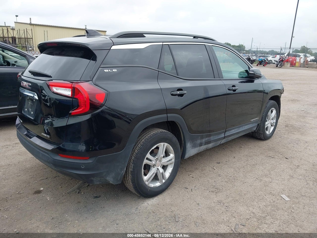 3GKALTEG2RL****** · 2024 GMC TERRAIN AWD SLE · 4/11