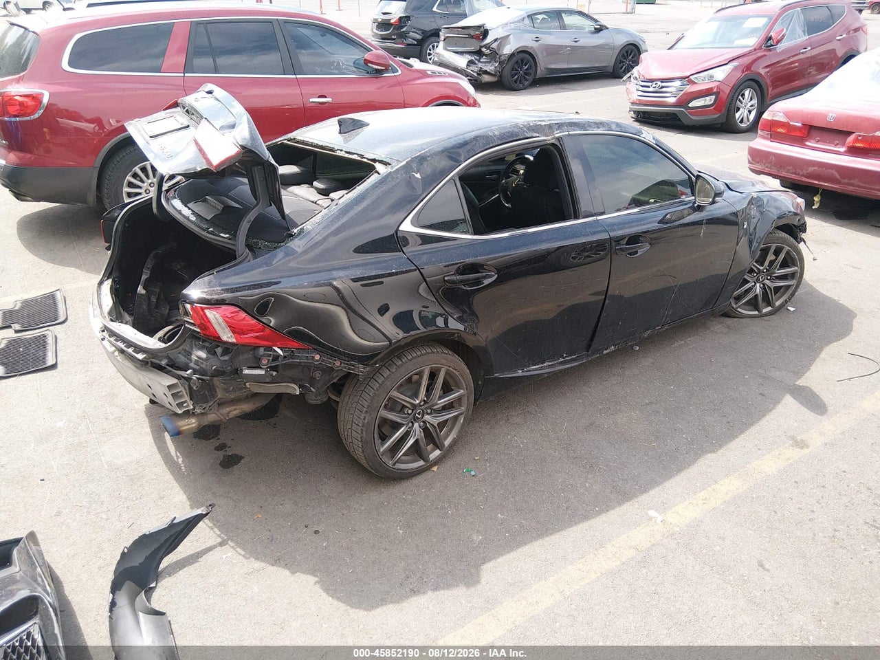2016 LEXUS IS 300 · 4/11