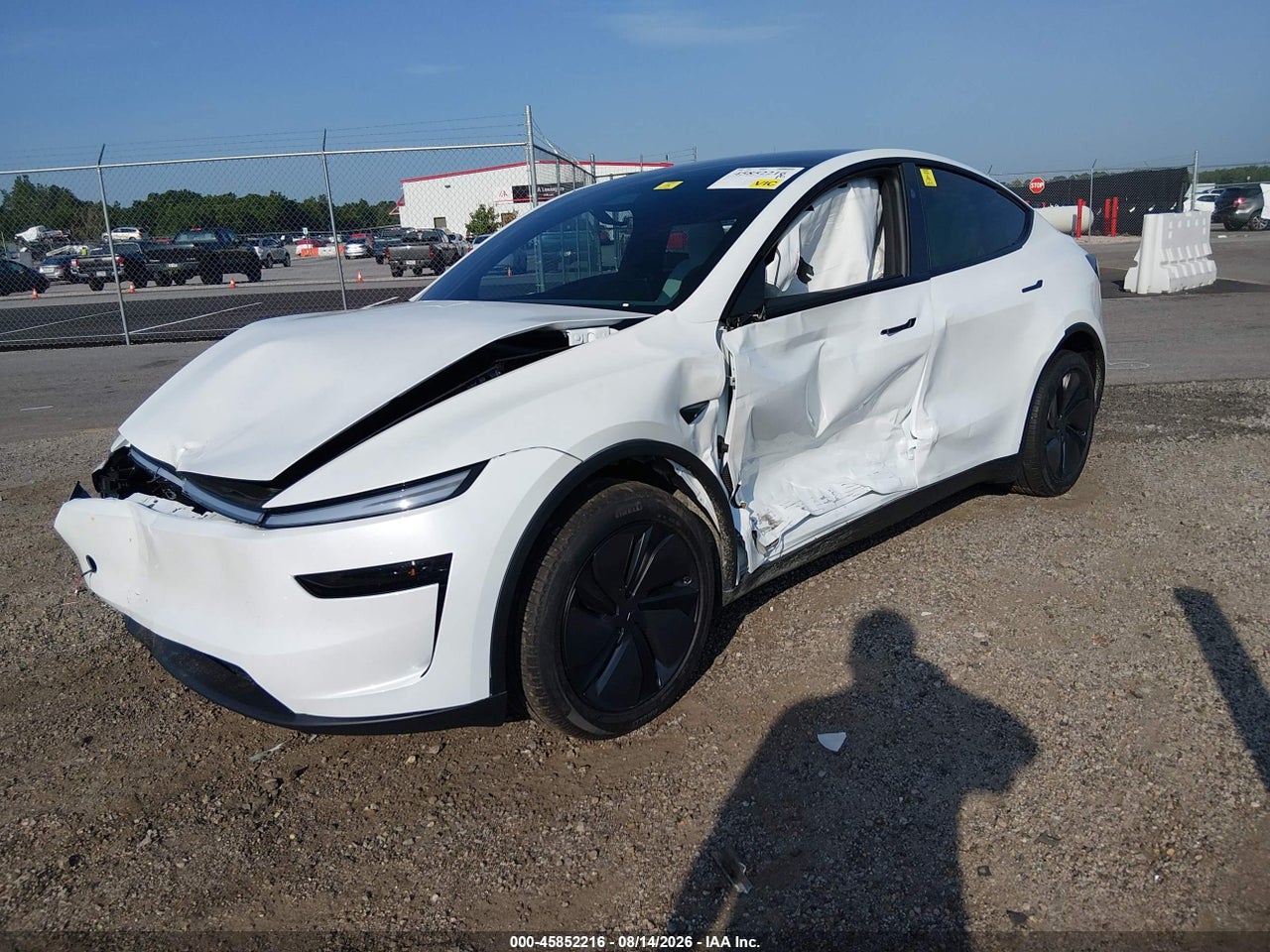 2026 TESLA MODEL Y PREMIUM/REAR-WHEEL DRIVE · 2/9