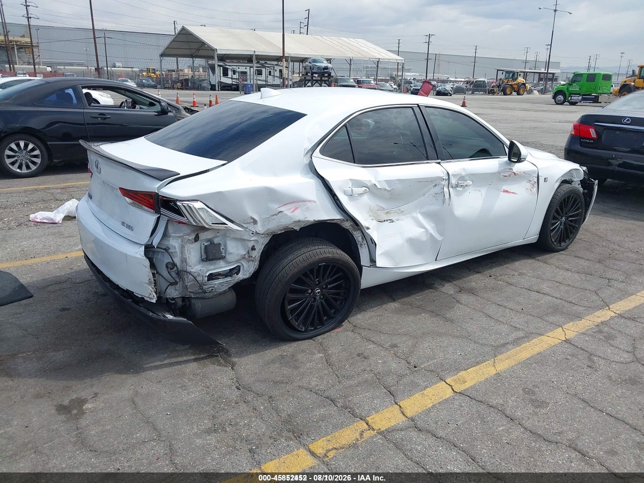 2020 LEXUS IS 350 · 4/11