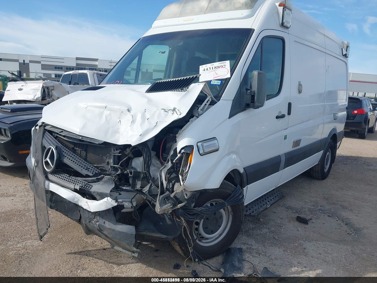 2017 MERCEDES-BENZ SPRINTER 2500 STANDARD ROOF V6 · 2/11