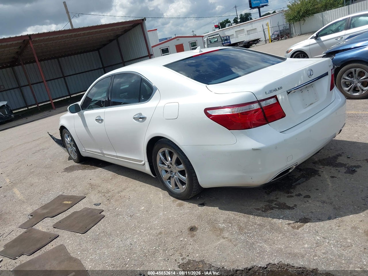 2009 LEXUS LS 460 · 3/10