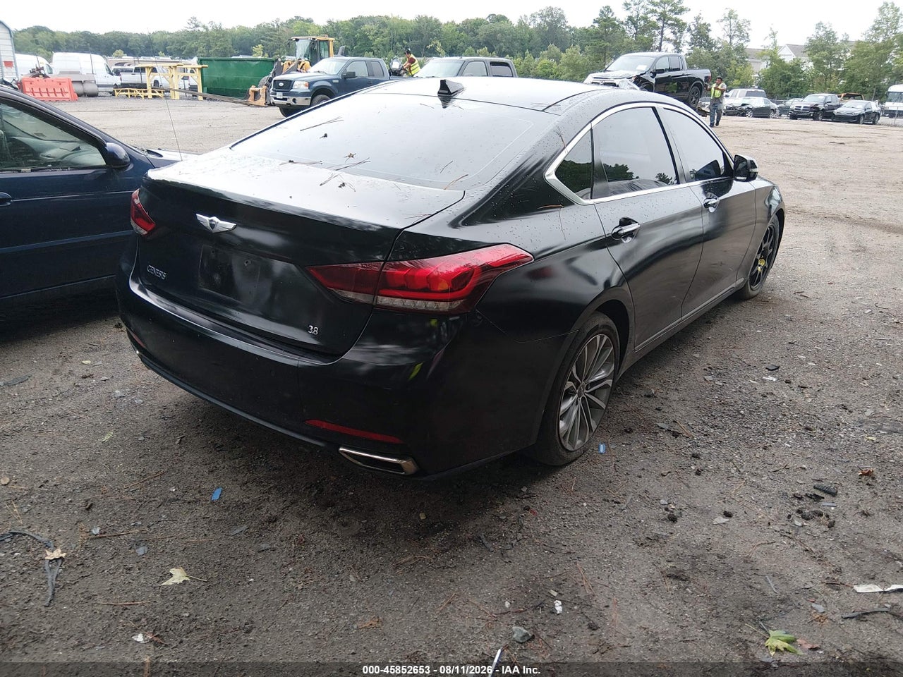 KMHGN4JE9FU****** · 2015 HYUNDAI GENESIS 3.8 · 4/11