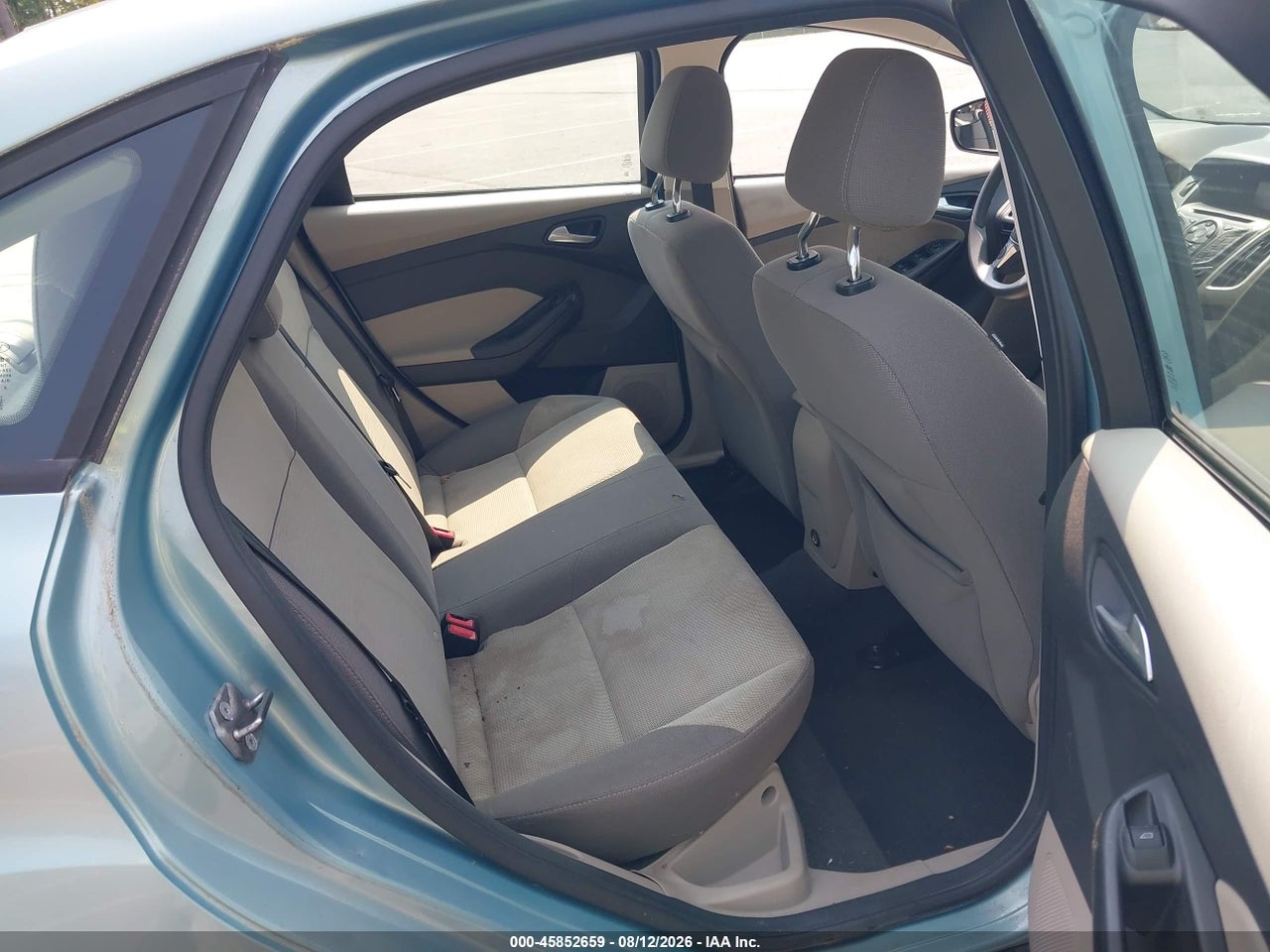 1FAHP3F26CL****** · 2012 FORD FOCUS SE · 8/11