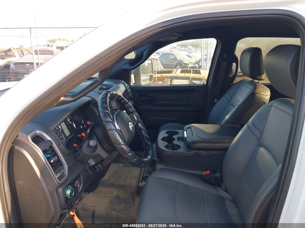 2025 RAM 3500 TRADESMAN  4X4 8' BOX · 5/11