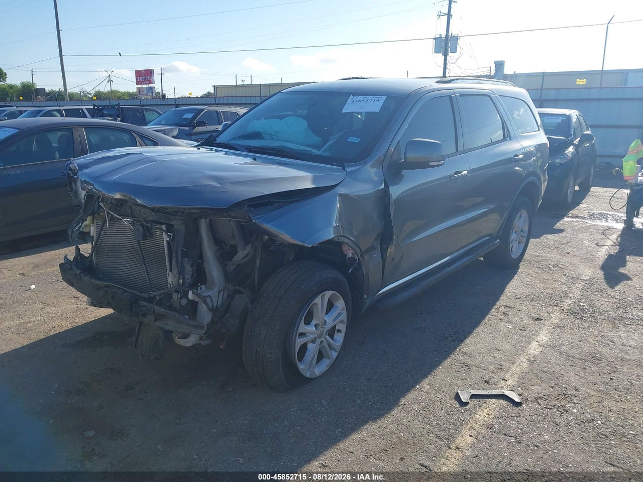 2011 DODGE DURANGO CREW · 2/11