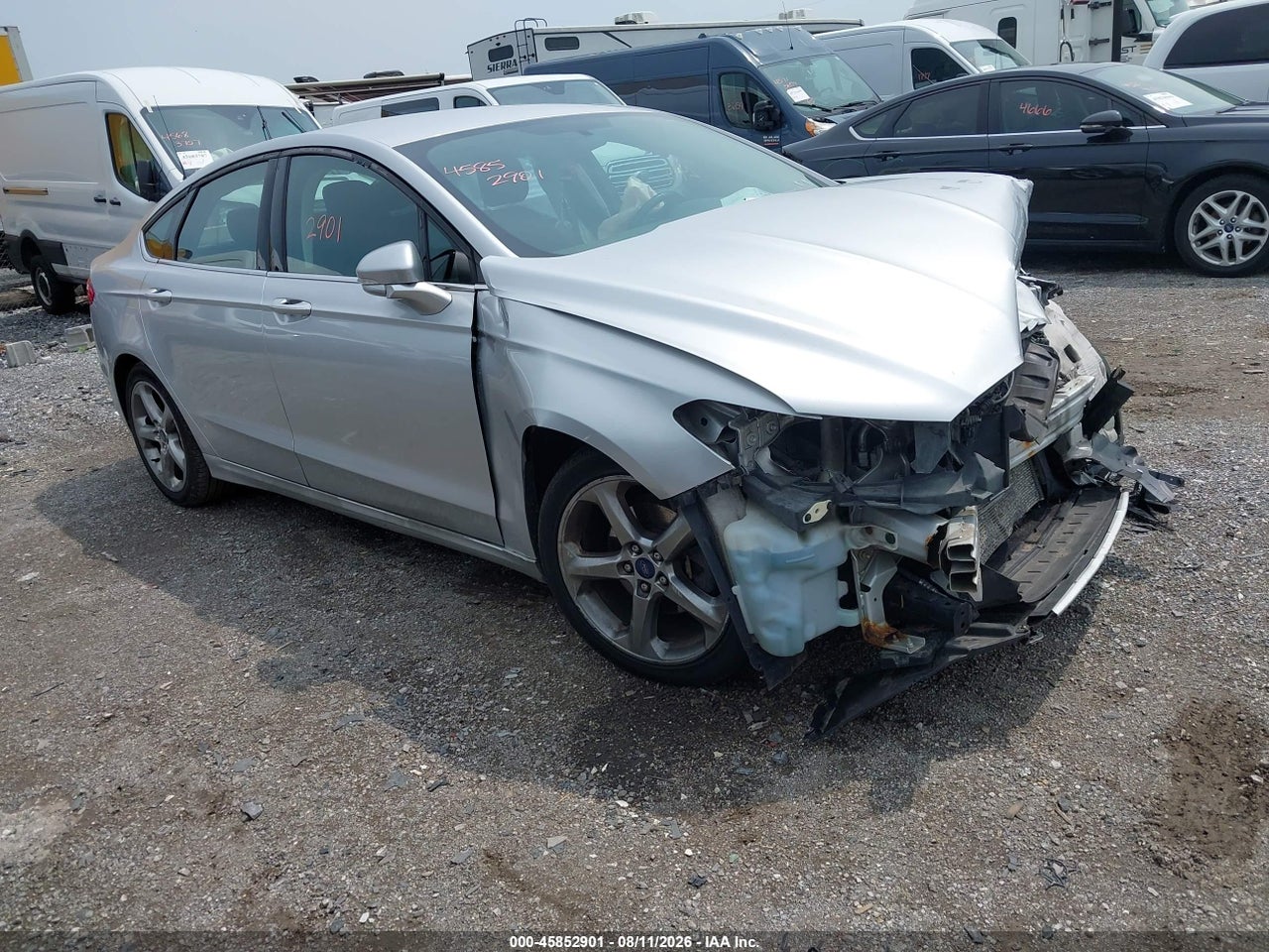 1FA6P0H74F5****** · 2015 FORD FUSION SE