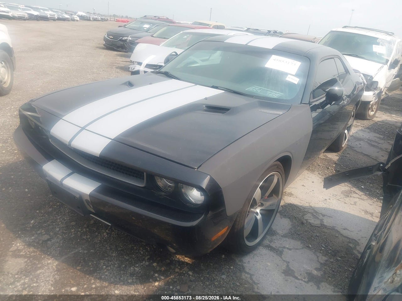 2013 DODGE CHALLENGER SRT8 · 2/11