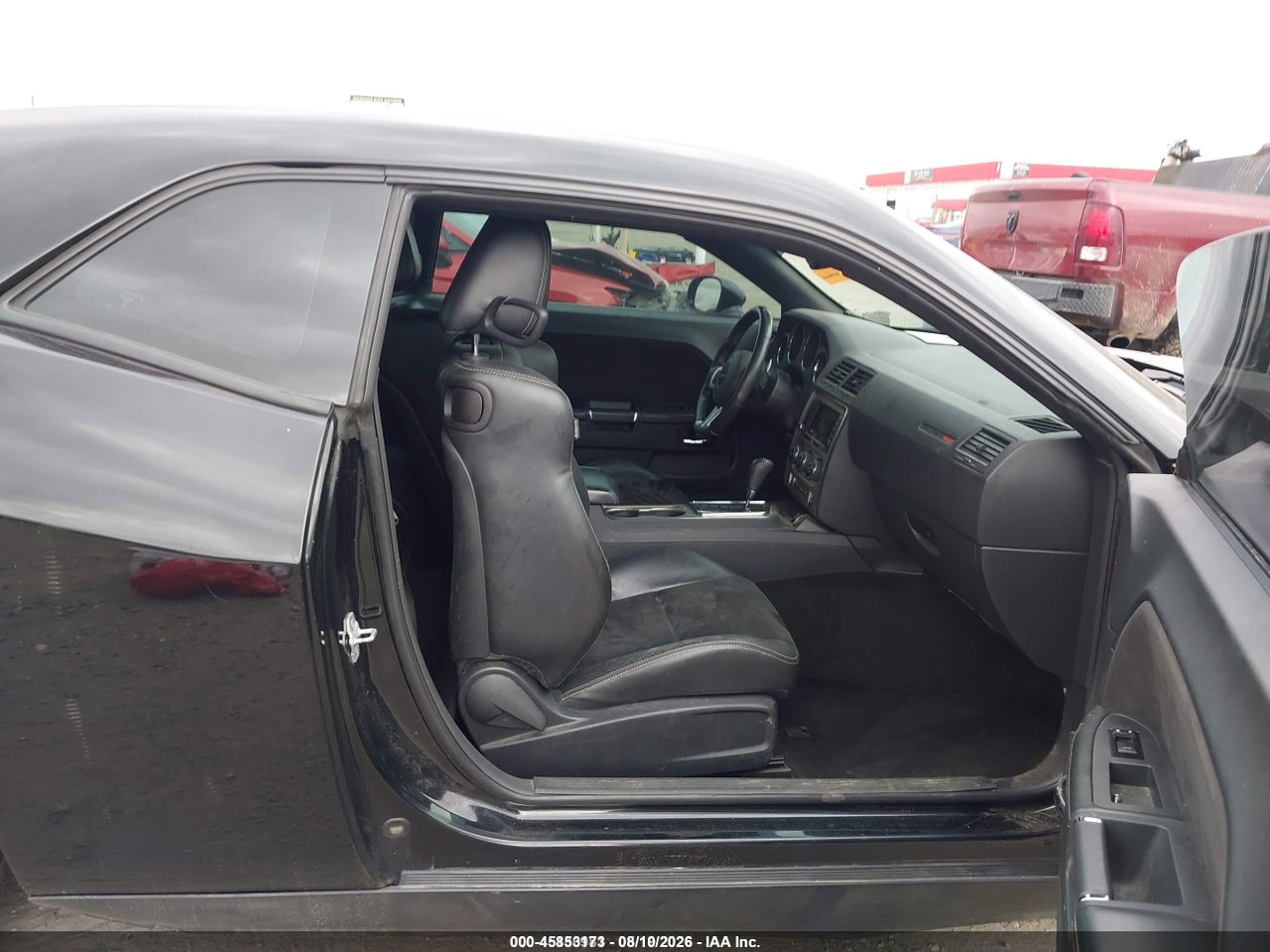 2013 DODGE CHALLENGER SRT8 · 5/11