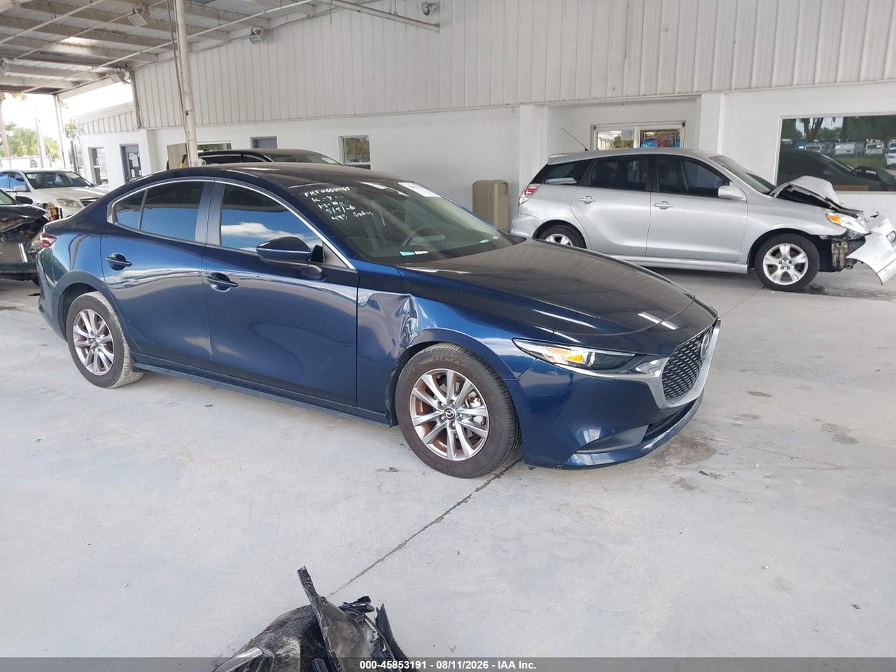 JM1BPAAL3M1****** · 2021 MAZDA MAZDA3 2.5 S