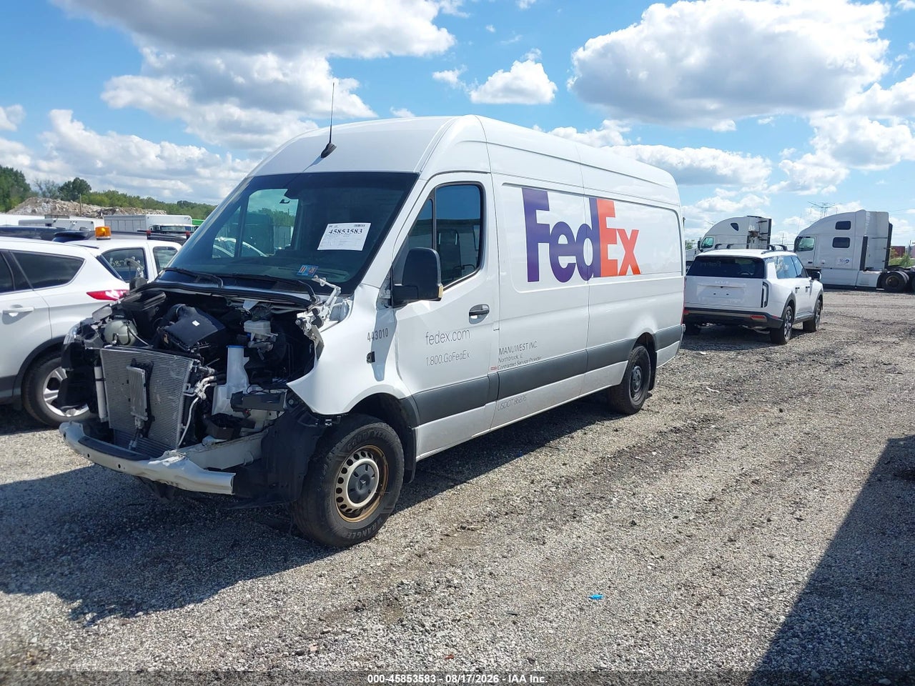 2020 MERCEDES-BENZ SPRINTER · 2/4