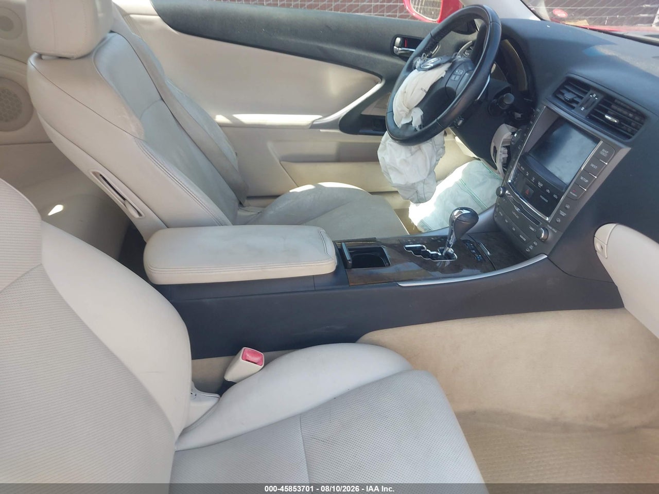 2010 LEXUS IS 250C · 5/11