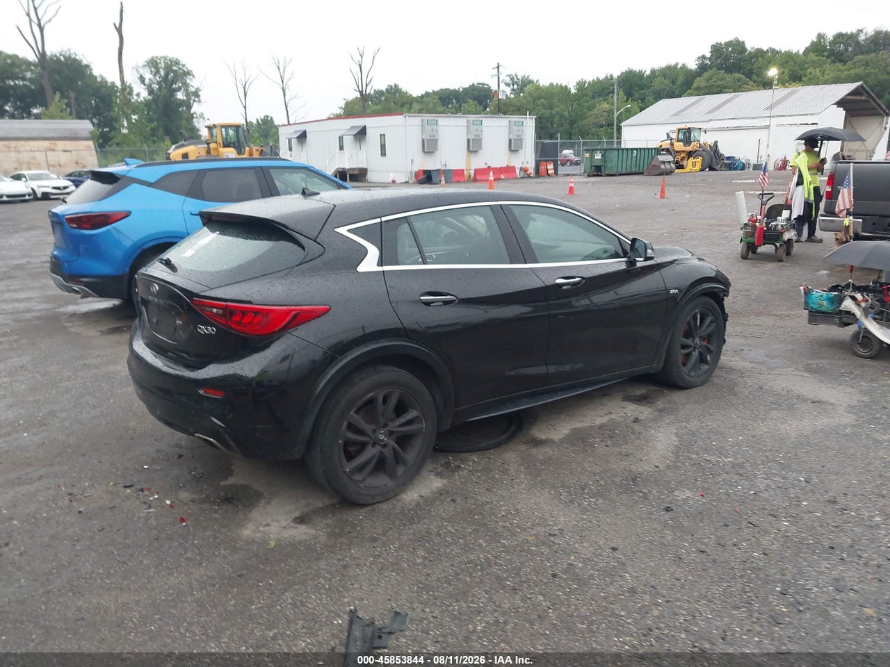 2018 INFINITI QX30 · 4/11
