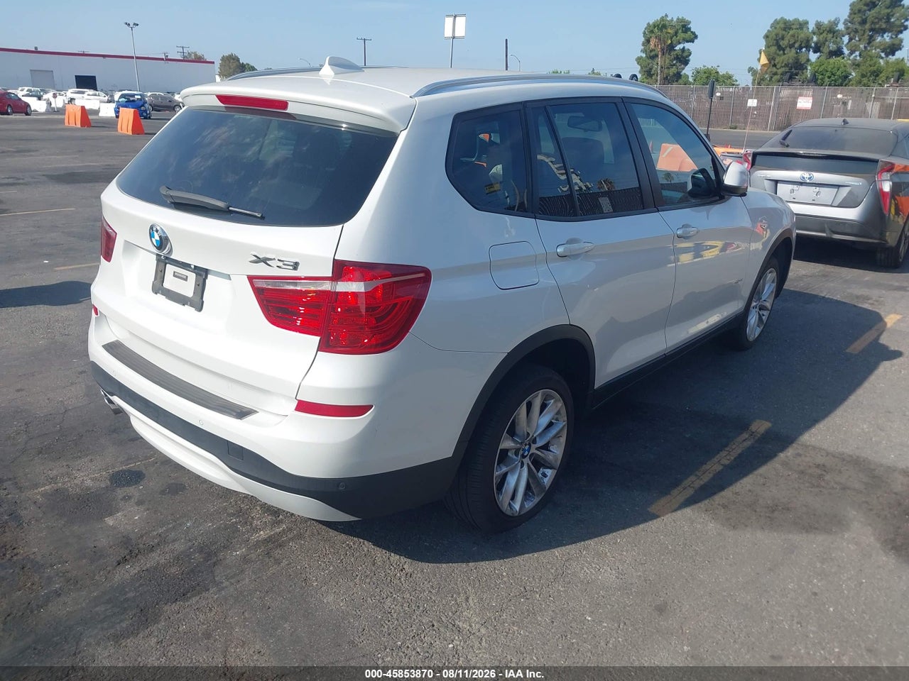 2016 BMW X3 SDRIVE28I · 4/11