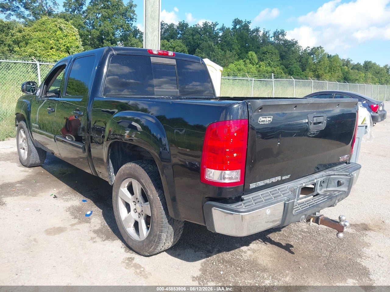 3GTP1WE20DG****** · 2013 GMC SIERRA 1500 SLT · 3/11