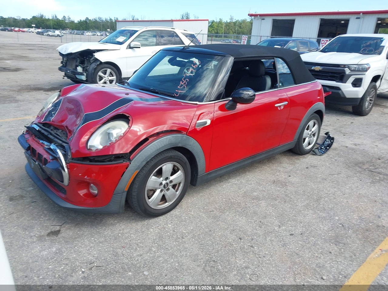 2017 MINI CONVERTIBLE COOPER · 2/11