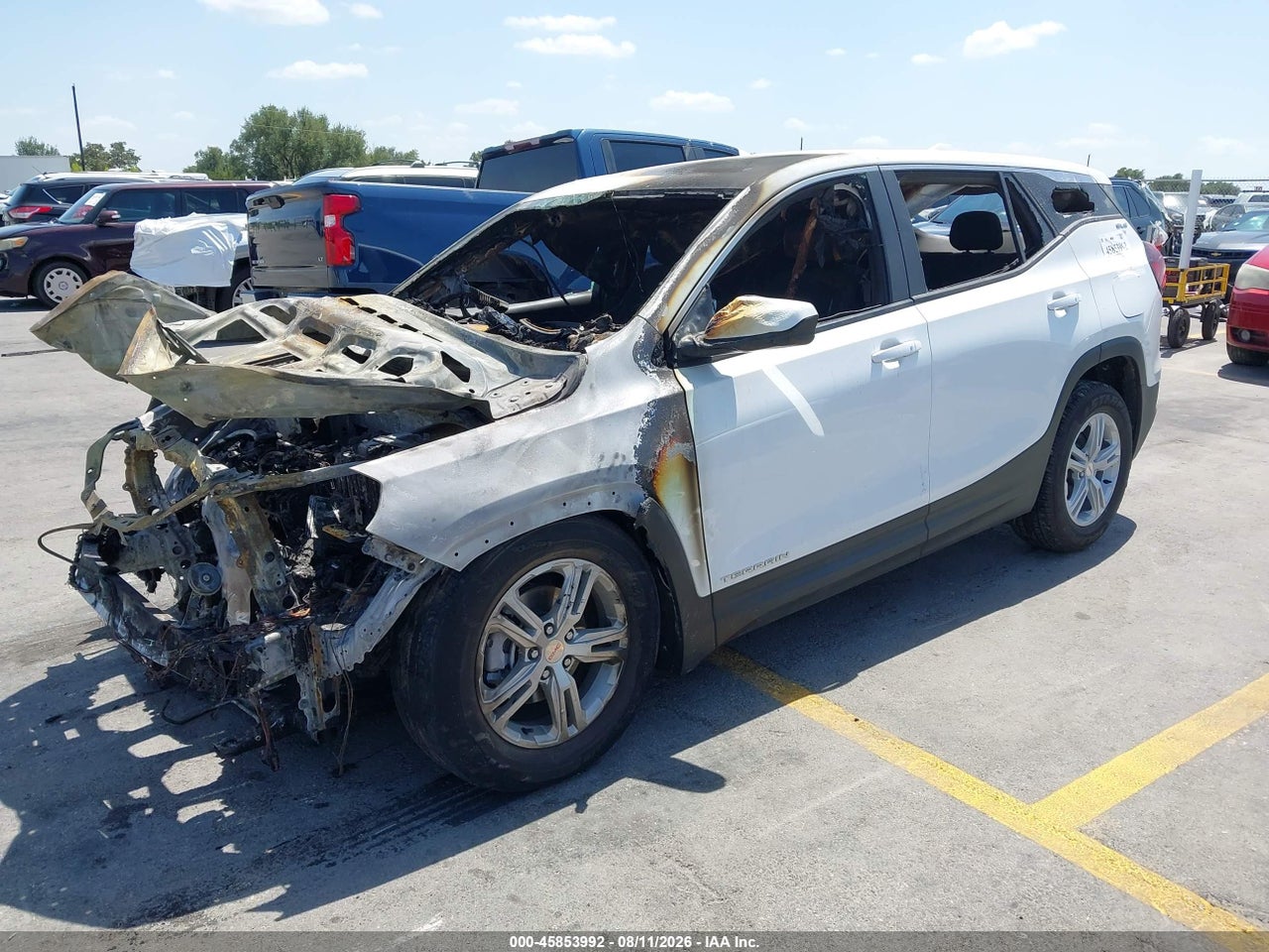2024 GMC TERRAIN FWD SLE · 2/11