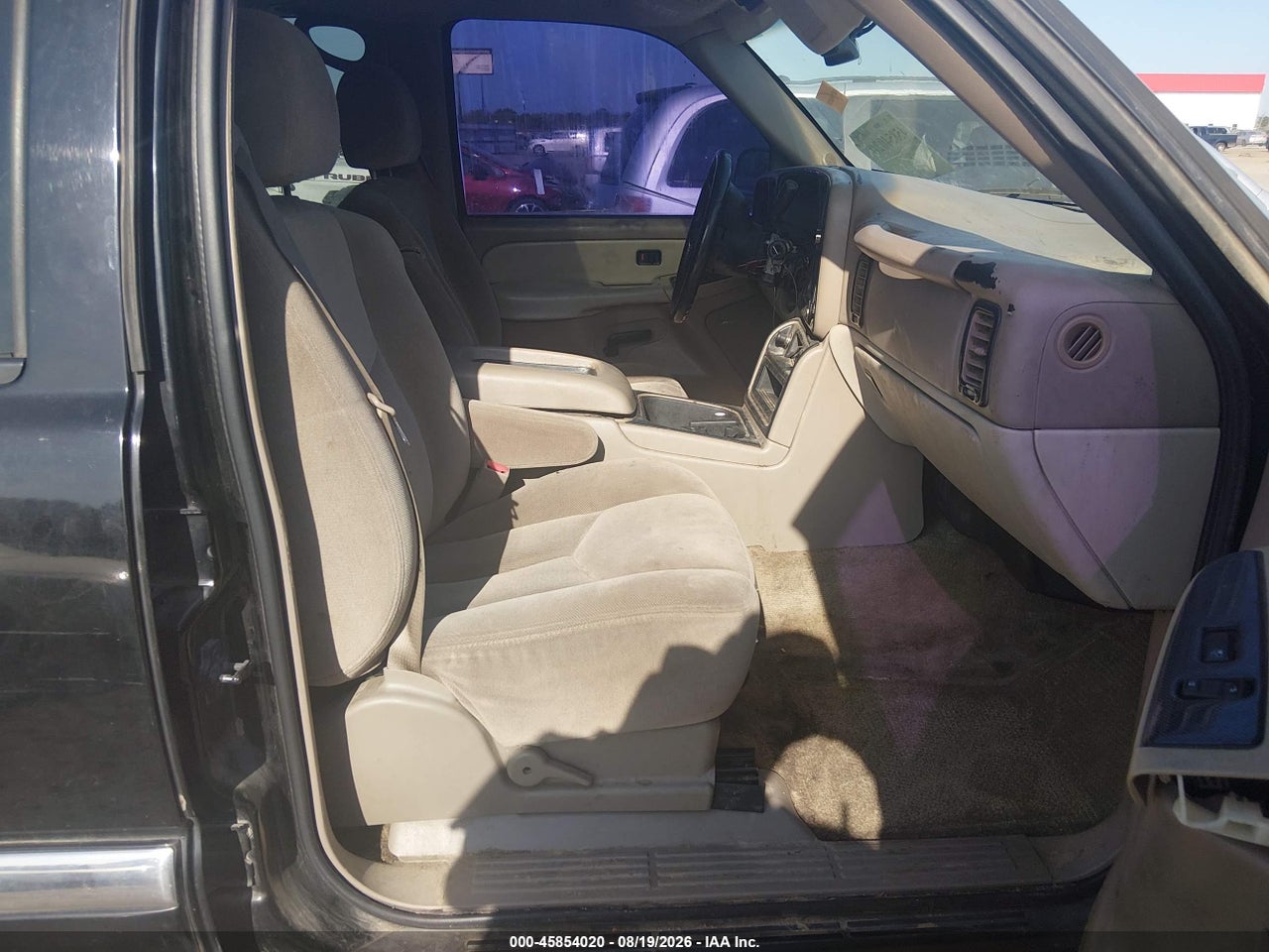 2003 GMC YUKON SLE · 5/11