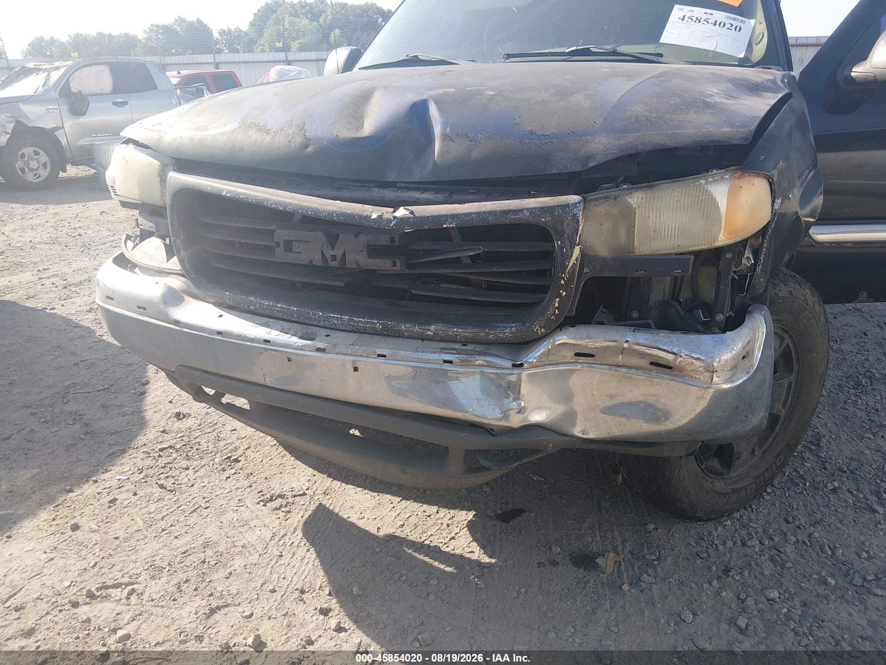 2003 GMC YUKON SLE · 6/11