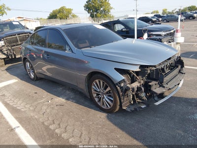 JN1EV7AP9JM****** · 2018 INFINITI Q50 3.0T LUXE