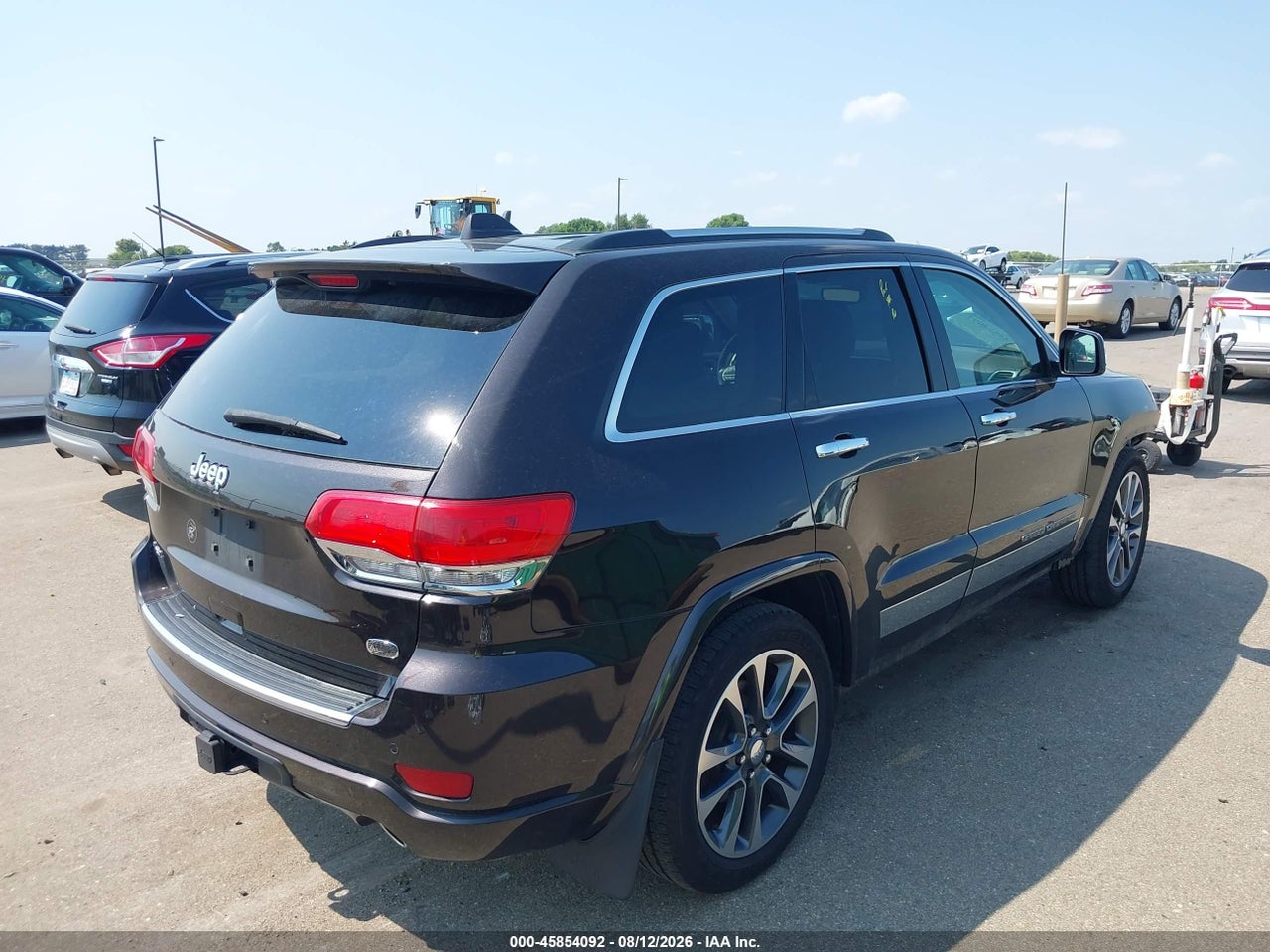 2017 JEEP GRAND CHEROKEE OVERLAND · 4/11
