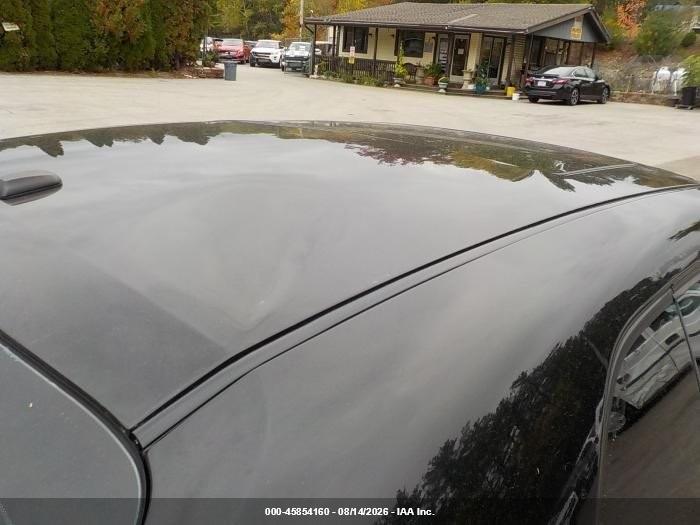 2013 DODGE CHALLENGER SXT PLUS · 6/10