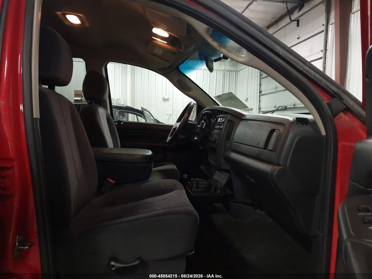 2005 DODGE RAM 1500 SLT/LARAMIE · 5/11