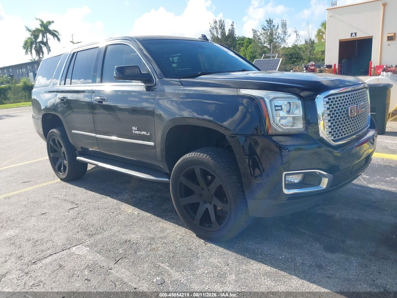 1GKS1CKJOGR****** · 2016 GMC YUKON DENALI