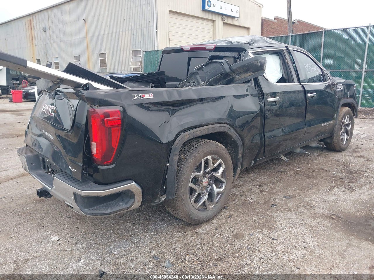 2025 GMC SIERRA 1500 4WD  SHORT BOX SLT · 4/11