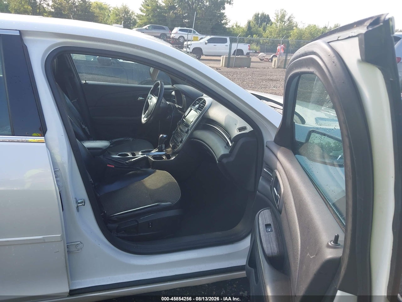 2015 CHEVROLET MALIBU 1LT · 5/11