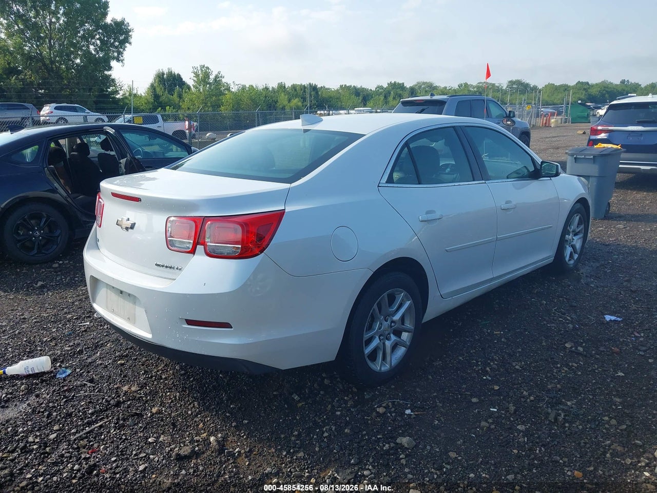 2015 CHEVROLET MALIBU 1LT · 4/11