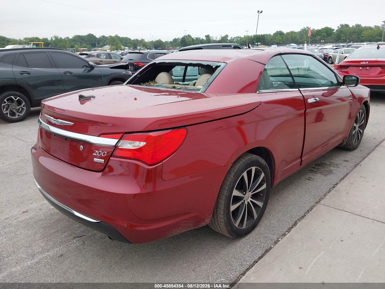 2013 CHRYSLER 200 LIMITED · 4/11
