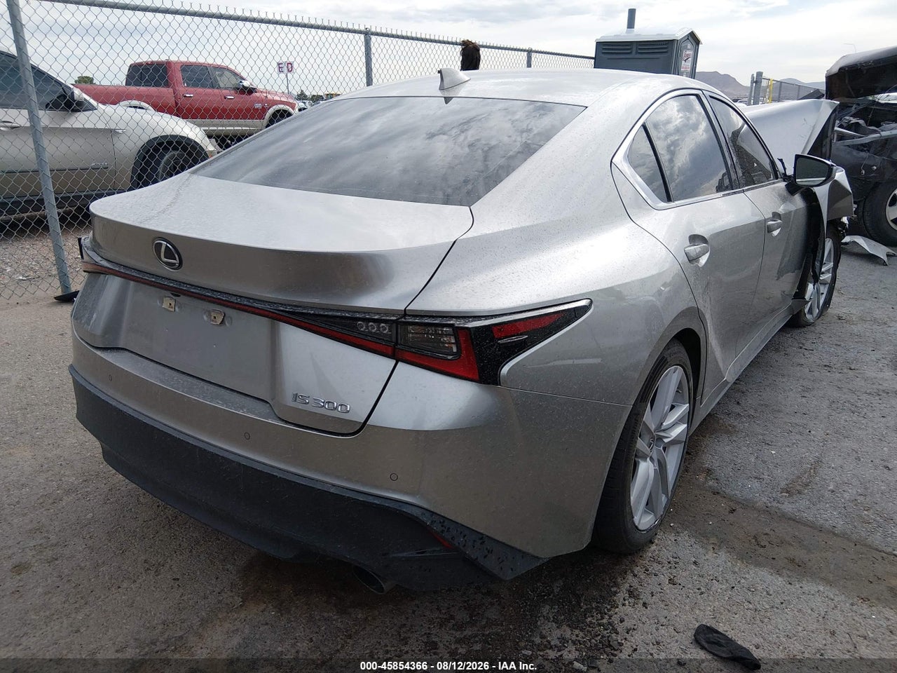 2021 LEXUS IS 300 · 4/11